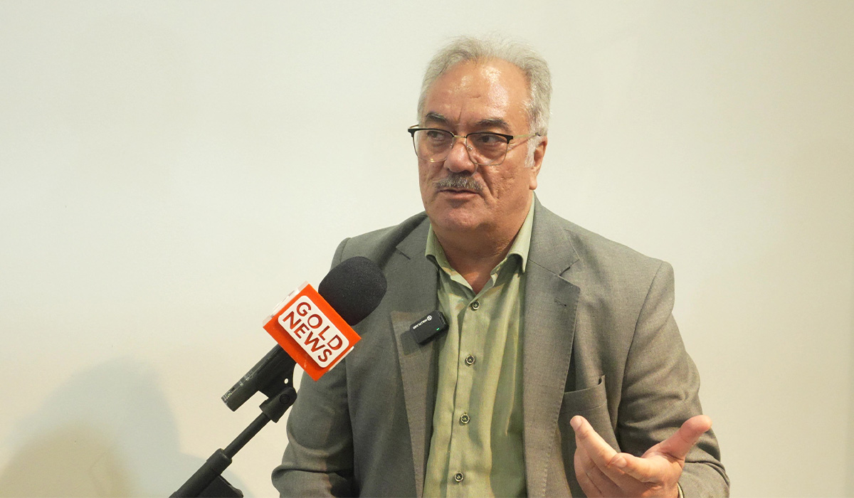 رئیس پیشین اتحادیه طلا و جواهر زنجان گفت: سیاست‌های دولت، اتحادیه‌ها را تضعیف و صنف طلا را بیمار کرده است و اگر  دولت حمایت نکند، تا 3 سال آینده شاهد تعطیلی کارگاه‌های تولید طلا خواهیم بود.